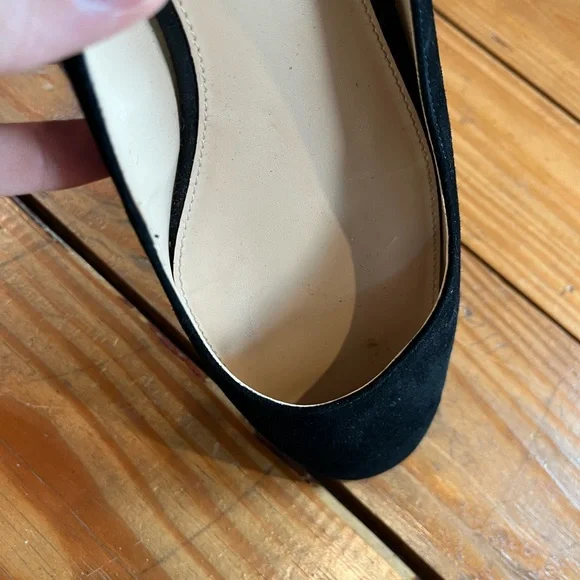 (387) *VINCE CAMUTO HEELS* - Picture 10 of 15